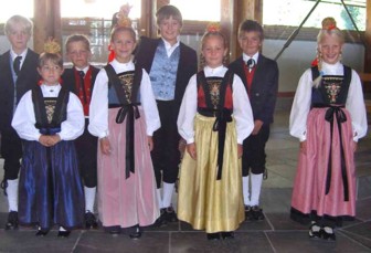 Kommunionkinder (Foto: Tiburt Fritz)