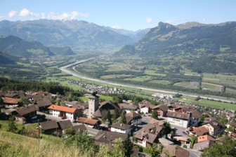 Blick auf das Walserdorf Triesenberg