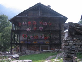 Haus im Val Vogna